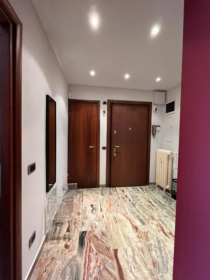 La Casa Di Sara - Milano Apartment
